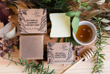 Load image into Gallery viewer, Botanical Shampoo & conditioner bar bundle with nettle & honey